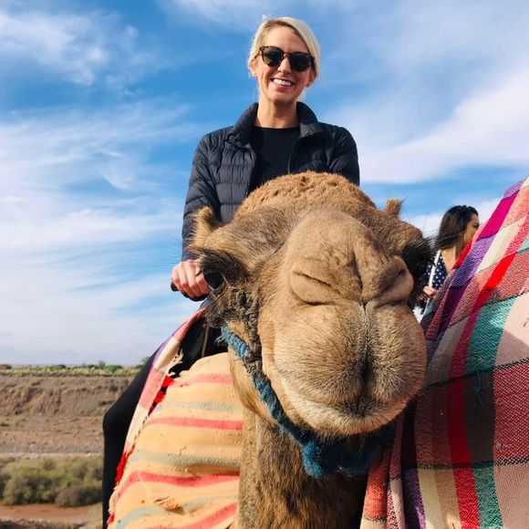 Meet your Posher, Lauren - Picture 1 of 1